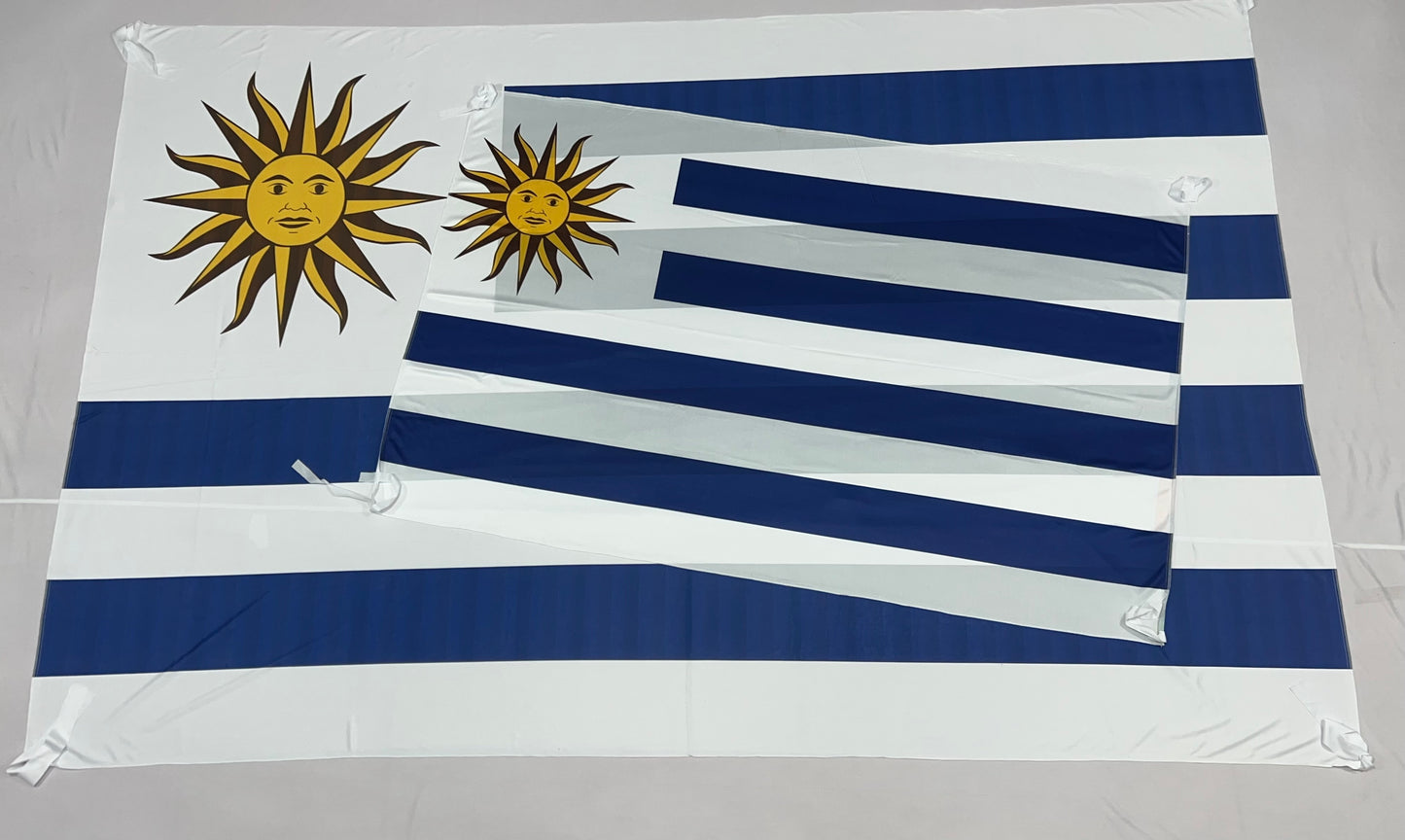 Banderas de Uruguay – 1,50 x 1,00 m / 2,50 x 1,50 m – Tela Resistente – Envío Gratis a Todo el País 🇺🇾