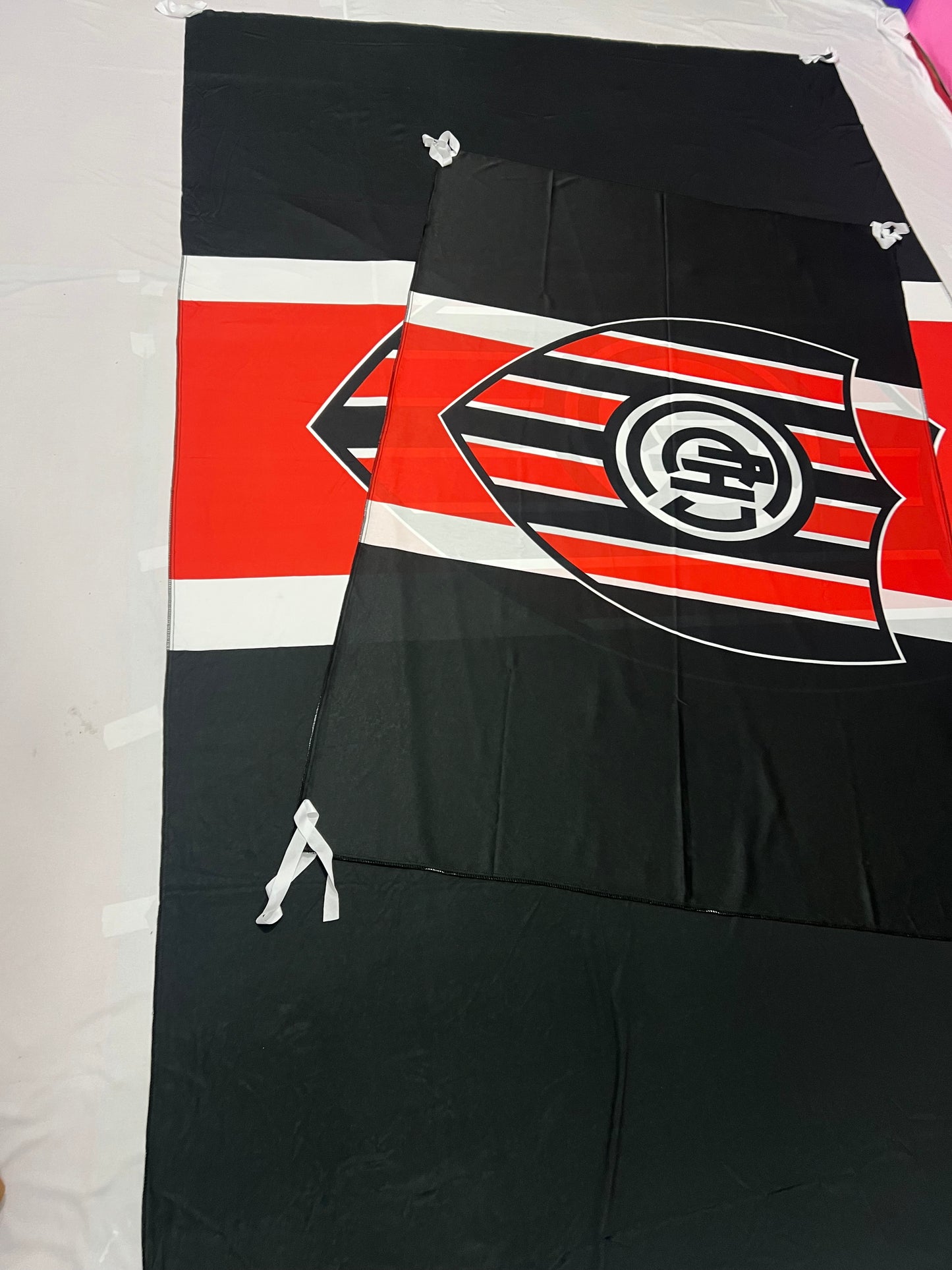Bandera de Chacarita 🟥⬛⬜Pasión Funebrera – Envío Gratis