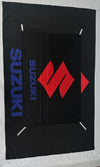 Bandera Suzuki Negra – 1,00 x 1,50 m / 1,50 x 2,50 m – ENVÍO GRATIS A TODO EL PAÍS