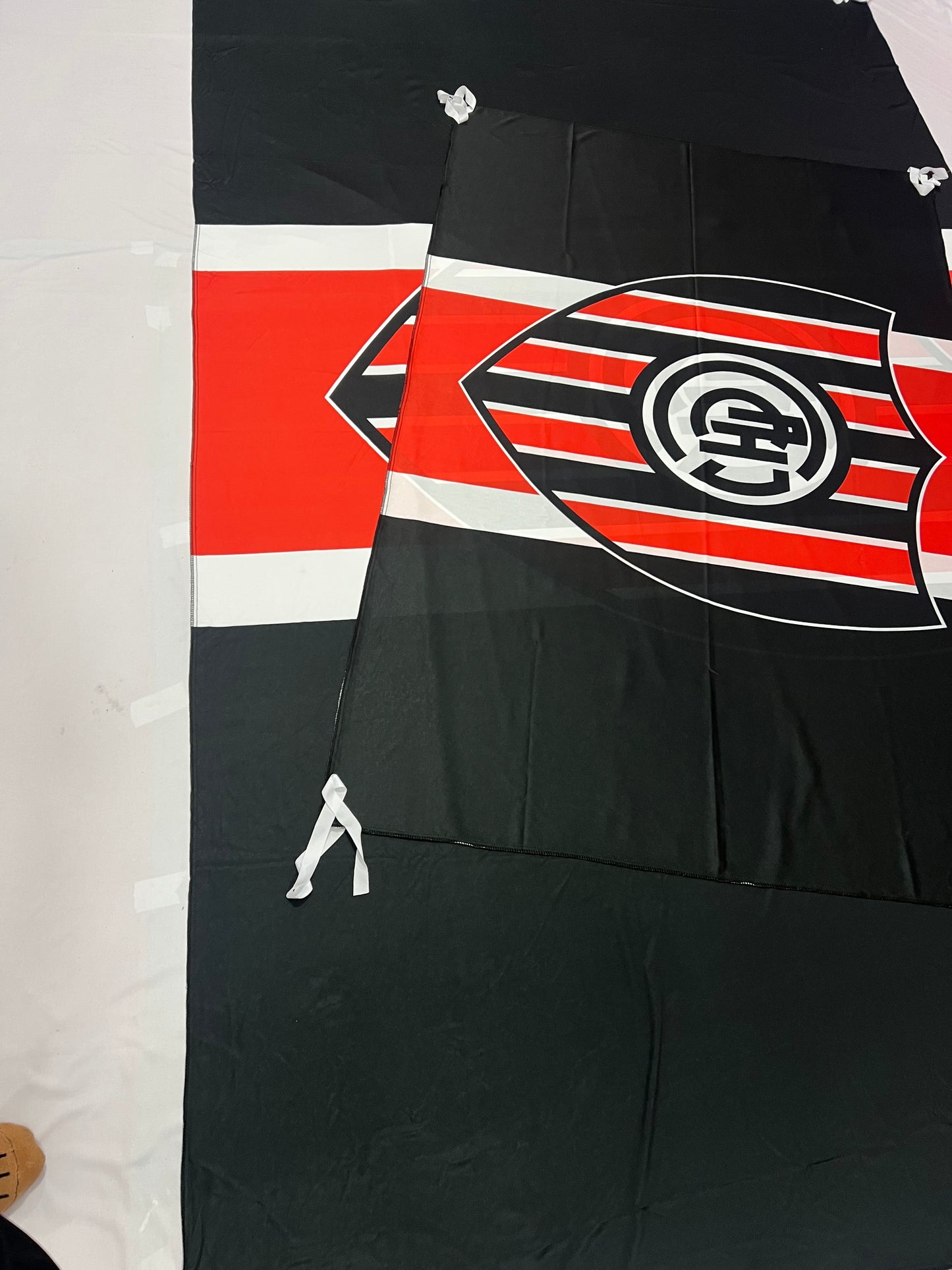 Bandera de Chacarita 🟥⬛⬜Pasión Funebrera – Envío Gratis