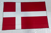 Bandera de Dinamarca – 1,50 x 1,00 m / 2,50 x 1,50 m – Tela Resistente – Envío Gratis a Todo el País