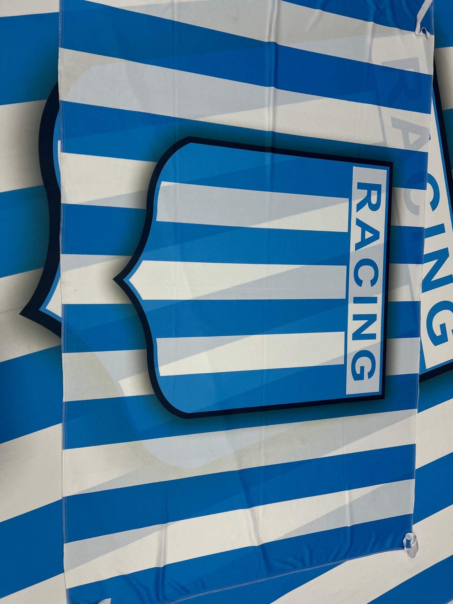 Bandera de Racing Club 🔵⚪ La Racineta a Todo Color – Envío Gratis