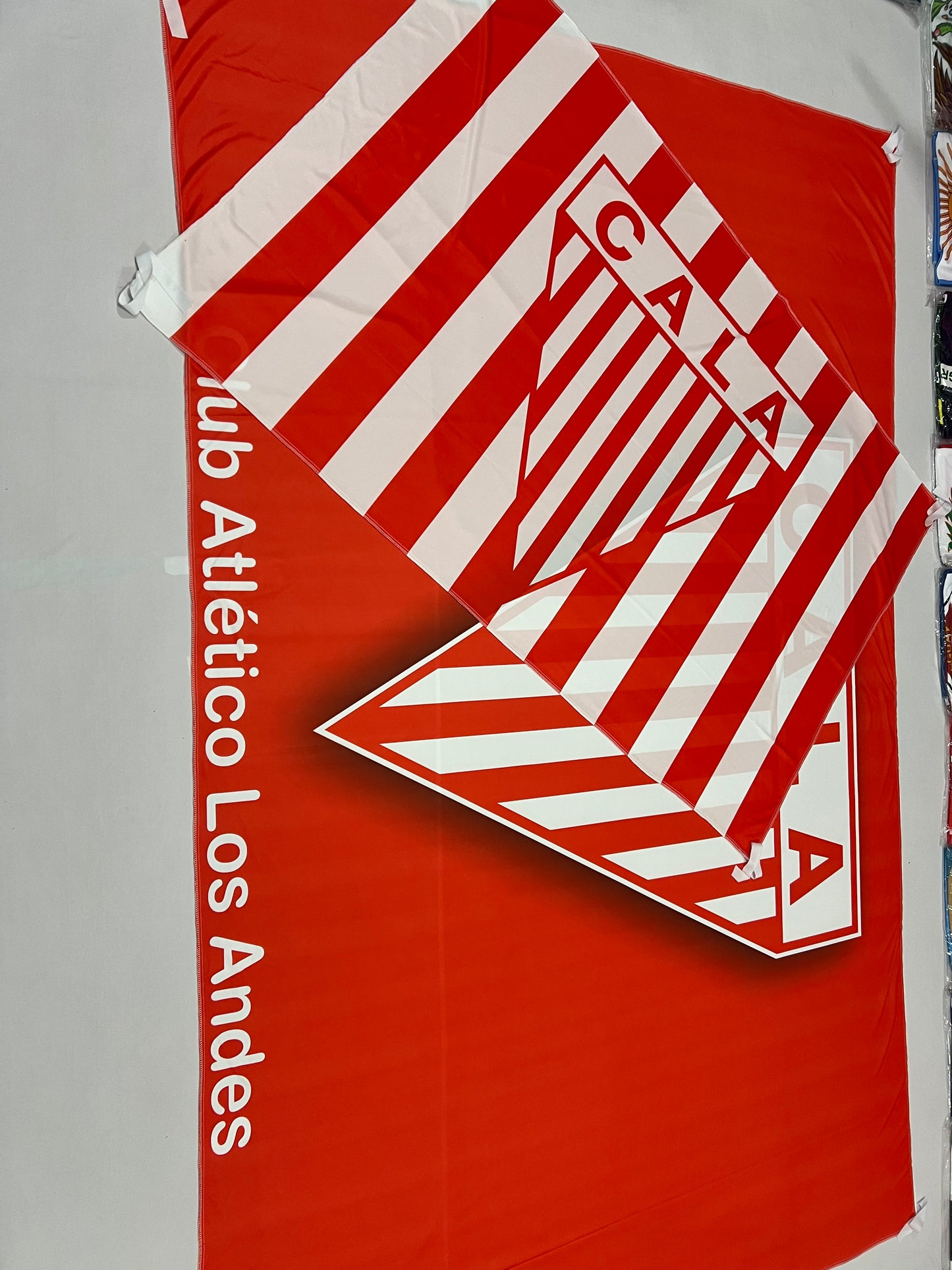 Bandera de Los Andes 🔴⚪ Orgullo Milrayitas – Envío Gratis