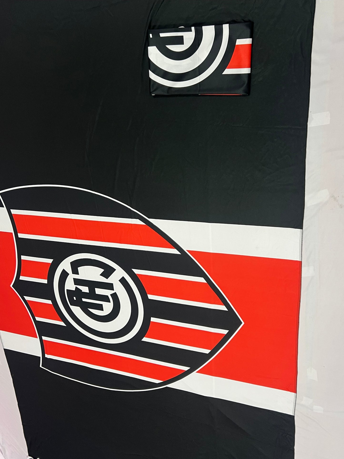 Bandera de Chacarita 🟥⬛⬜Pasión Funebrera – Envío Gratis