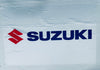 Bandera Suzuki Blanca – 1,00 x 1,50 m / 1,50 x 2,50 m – ENVÍO GRATIS A TODO EL PAÍS