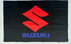 Bandera Suzuki Negra – 1,00 x 1,50 m / 1,50 x 2,50 m – ENVÍO GRATIS A TODO EL PAÍS