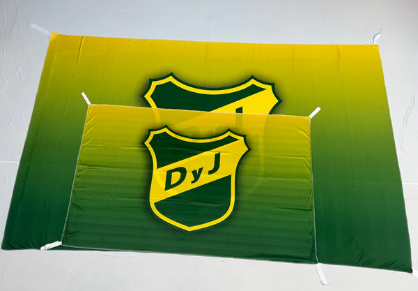 Bandera Defenza y Justicia – 1,50 x 1,00 m / 2,50 x 1,50 m – Tela Resistente – Envío Gratis a Todo el País