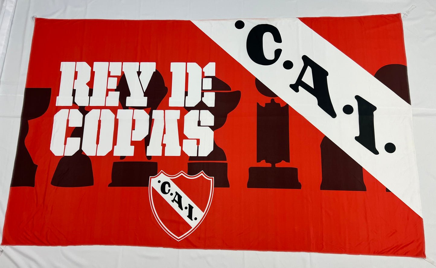 Banderas de independiente Rey de Copas – 1,50 x 1,00 m / 2,50 x 1,50 m – Tela Resistente – Envío Gratis a Todo el País 🇦🇷