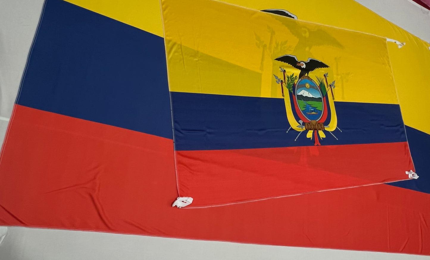 Banderas de Colombia – 1,50 x 1,00 m / 2,50 x 1,50 m – Tela Resistente – Envío Gratis a Todo el País 🇨🇴