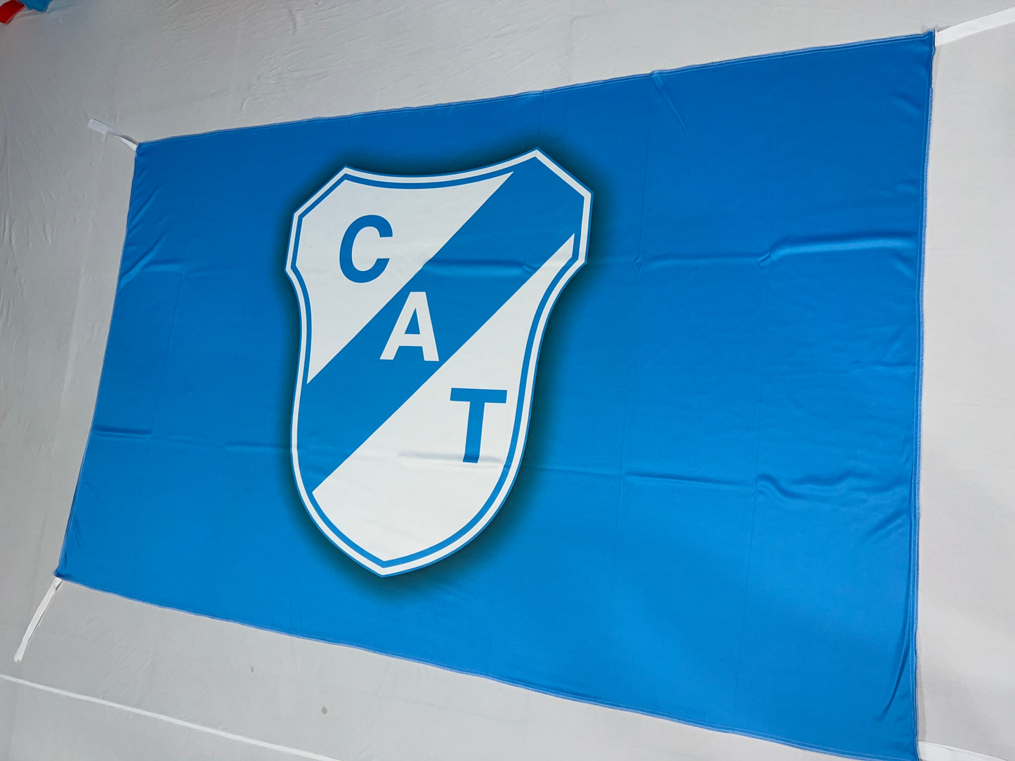 Banderas de Atlético de Temperley – 1,50 x 1,00 m / 2,50 x 1,50 m – Tela Resistente – Envío Gratis a Todo el País 🇦🇷