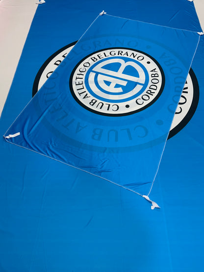 Banderas de Belgrano de Córdoba – 1,50 x 1,00 m / 2,50 x 1,50 m – Tela Resistente – Envío Gratis a Todo el País 🇦🇷