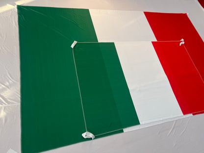 Banderas de Italia – 1,50 x 1,00 m / 2,50 x 1,50 m – Tela Resistente – Envío Gratis a Todo el País 🇮🇹