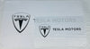 Bandera Tesla Blanca Letras Negras – 1,00 x 1,50 m / 1,50 x 2,50 m – ENVÍO GRATIS