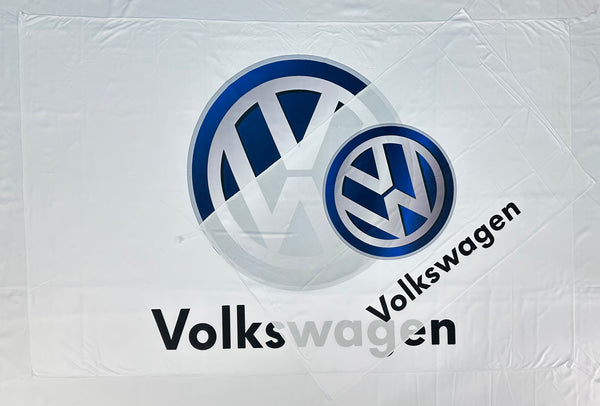 Bandera Volkswagen Blanca – 1,00 x 1,50 m / 1,50 x 2,50 m – ENVÍO GRATIS A TODO EL PAÍS
