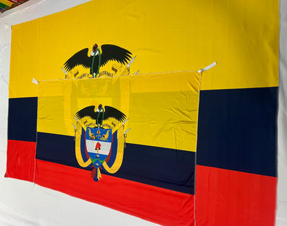 Banderas de Colombia – 1,50 x 1,00 m / 2,50 x 1,50 m – Tela Resistente – Envío Gratis a Todo el País 🇪🇨