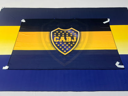 Banderas de Boca – Modelo 1 – 1,50 x 1,00 m / 2,50 x 1,50 m – Tela Resistente – Envío Gratis a Todo el País 🇦🇷