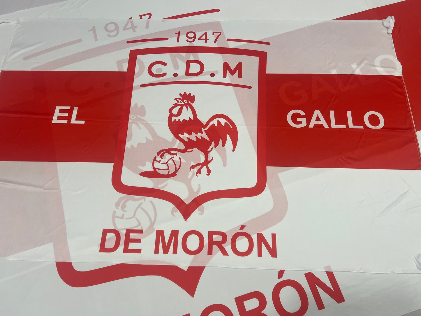 Banderas de Deportivo Morón – 1,50 x 1,00 m / 2,50 x 1,50 m – Tela Resistente – Envío Gratis a Todo el País 🇦🇷