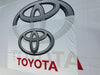 Bandera Toyota Blanca – 1,00 x 1,50 m / 1,50 x 2,50 m – ENVÍO GRATIS A TODO EL PAÍS