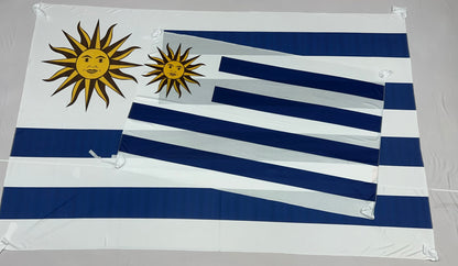 Banderas de Uruguay – 1,50 x 1,00 m / 2,50 x 1,50 m – Tela Resistente – Envío Gratis a Todo el País 🇺🇾