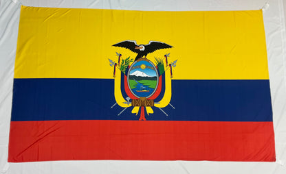 Banderas de Ecuador– 1,50 x 1,00 m / 2,50 x 1,50 m – Tela Resistente – Envío Gratis a Todo el País 🇨🇴