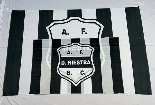 Bandera Deportivo Riestra – 1,50 x 1,00 m / 2,50 x 1,50 m – Tela Resistente – Envío Gratis a Todo el País