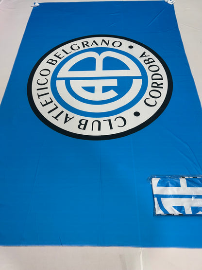 Banderas de Belgrano de Córdoba – 1,50 x 1,00 m / 2,50 x 1,50 m – Tela Resistente – Envío Gratis a Todo el País 🇦🇷