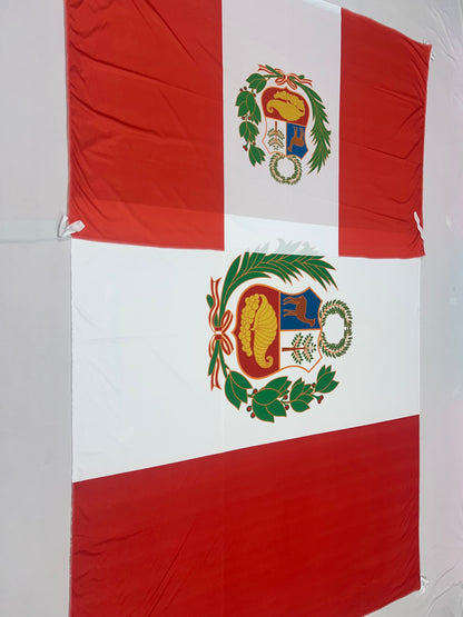 BANDERA DE PERÚ – ROJA Y BLANCA – ENVÍO GRATIS